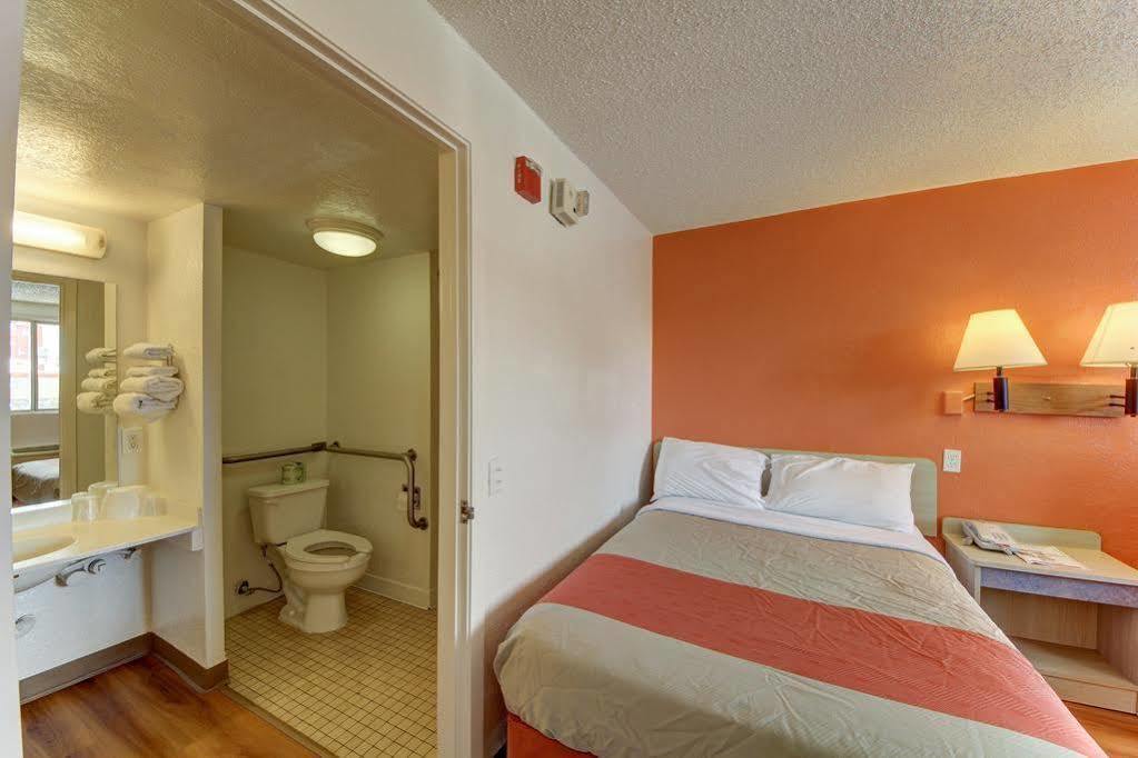 Red Roof Inn San Antonio Northeast - Rittiman Rd Luaran gambar