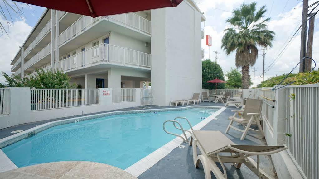 Red Roof Inn San Antonio Northeast - Rittiman Rd Luaran gambar
