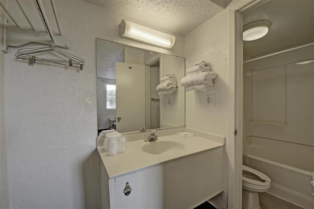 Red Roof Inn San Antonio Northeast - Rittiman Rd Bilik gambar